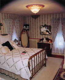 Bellinger Rose Victorian Room