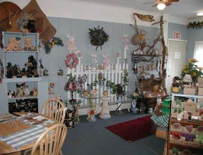 Country Treasures Store Inside 2